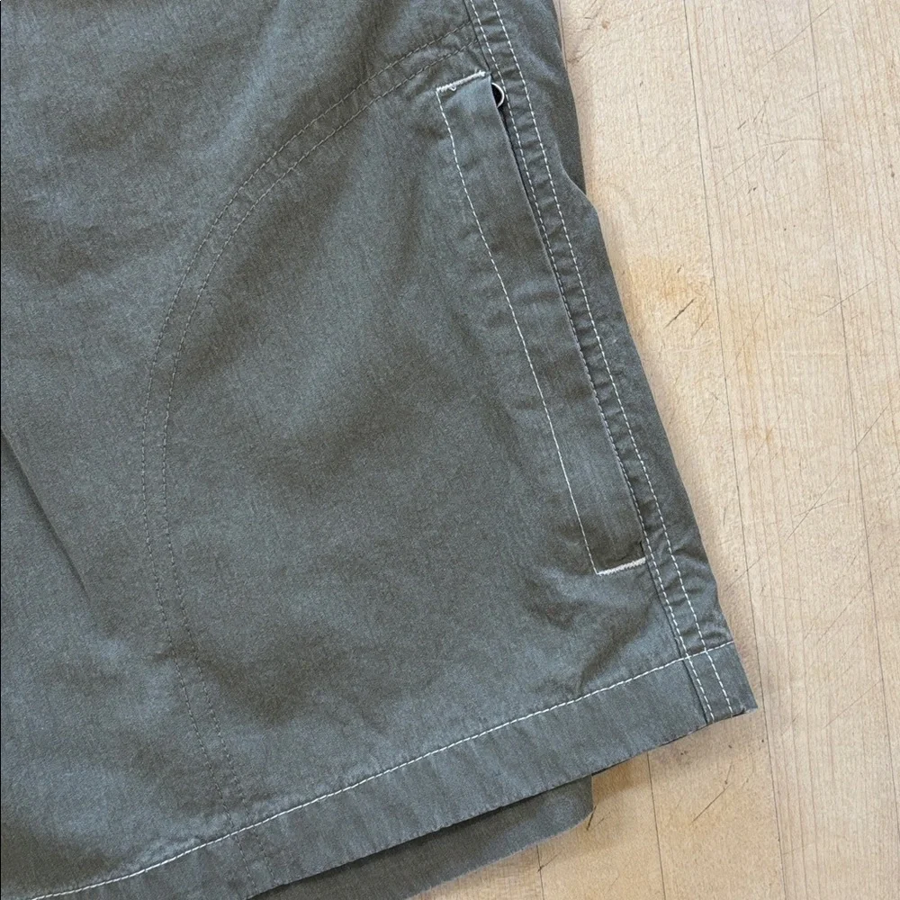 KUHL Men's Short Size 36 Ramblr 11” Lightweight‎ Green Hiking Outdoor